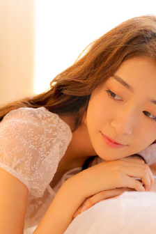 漂亮女邻居